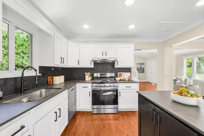 3031 Alberta Drive, Marietta, GA 30062 - Photo 7