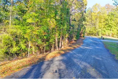 5710 E Ridge Drive, Douglasville, GA 30135 - Photo 3