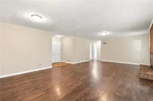 35 Helen Ln, Stockbridge, GA 30281 - Photo 7