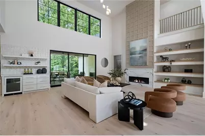 4901 Cambridge Drive, Dunwoody, GA 30338 - Photo 5