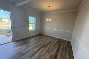 813 Oakmont Trce, Canton, GA 30114 - Photo 9