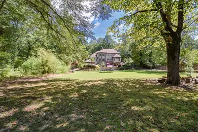 2210 Spalding Drive, Atlanta, GA 30350 - Photo 9