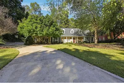140 Grogans Landing, Sandy Springs, GA 30350 - Photo 5