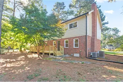 724 Lanford Springs Drive SW, Lilburn, GA 30047 - Photo 43
