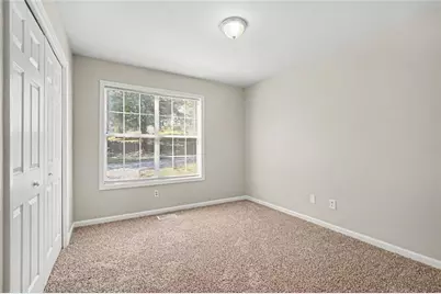 4041 Evelyn Drive, Powder Springs, GA 30127 - Photo 11