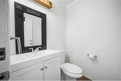 1559 E Taylor Avenue, East Point, GA 30344 - Photo 9