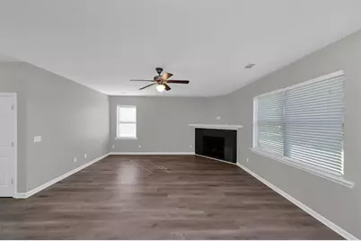 139 Mumsford Court, Union City, GA 30291 - Photo 9