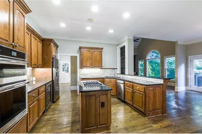 710 Henley Fields Circle, Johns Creek, GA 30097 - Photo 23