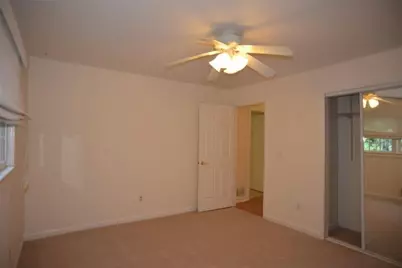 5218 Meadowcreek Drive, Dunwoody, GA 30338 - Photo 19