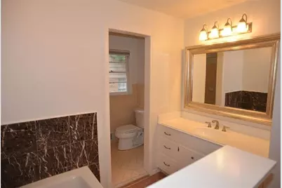 5218 Meadowcreek Drive, Dunwoody, GA 30338 - Photo 13