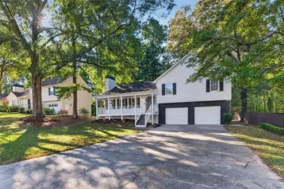 2705 Horseshoe Creek Drive SW, Marietta, GA 30064 - Photo 3