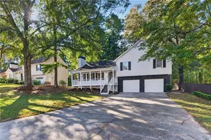 2705 Horseshoe Creek Dr SW, Marietta, GA 30064 - Photo 3