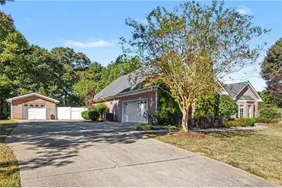 70 Northwood Springs Drive, Oxford, GA 30054 - Photo 3