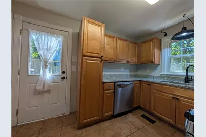 2063 White Oak Circle NW, Kennesaw, GA 30144 - Photo 7