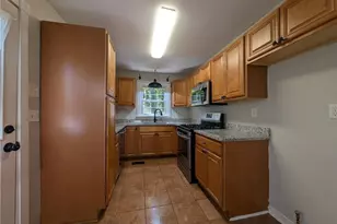 2063 White Oak Circle NW, Kennesaw, GA 30144 - Photo 7