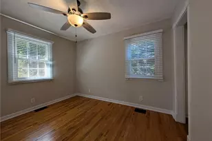 2063 White Oak Circle NW, Kennesaw, GA 30144 - Photo 9