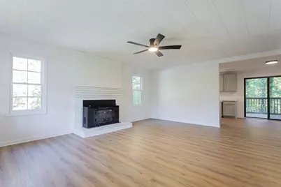 2209 Duncan Bridge Road, Cornelia, GA 30531 - Photo 11