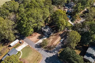 4126 Devonshire Dr, Marietta, GA 30066 - Photo 31