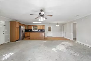 270 White Dr, Stockbridge, GA 30281 - Photo 7