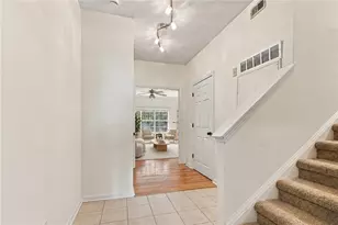 107 Vinings Forest Cir SE, Smyrna, GA 30080 - Photo 3
