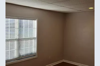 1690 Silverdale Lane, Lithia Springs, GA 30122 - Photo 21