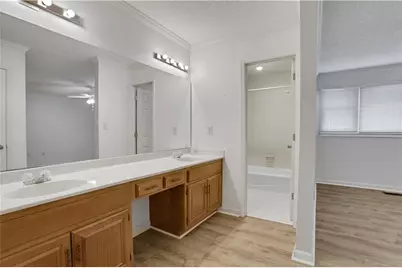 1475 Briaroaks Trail NE, Atlanta, GA 30329 - Photo 19
