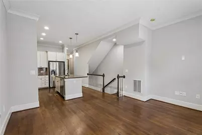 4648 Magnolia Commons, Dunwoody, GA 30338 - Photo 3