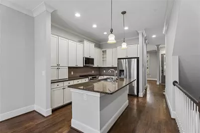 4648 Magnolia Commons, Dunwoody, GA 30338 - Photo 7