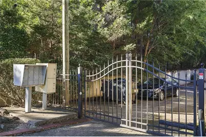 70 Sheridan Drive NE #9, Atlanta, GA 30305 - Photo 3