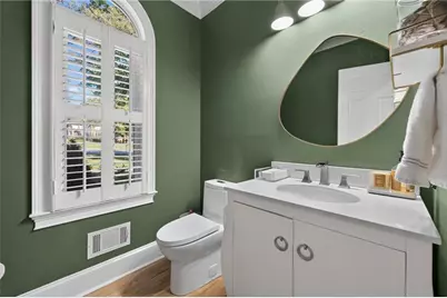 125 W Meadows Court, Johns Creek, GA 30005 - Photo 9