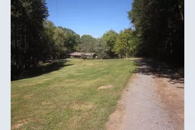 312 Mansfield Road NE, White, GA 30184 - Photo 3