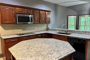 5035 Hamptons Club Dr, Alpharetta, GA 30004 - Photo 17