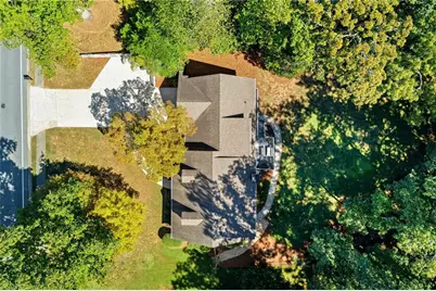 795 Spalding Drive, Sandy Springs, GA 30328 - Photo 49