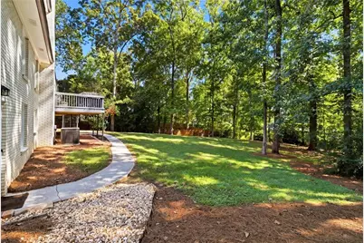 795 Spalding Drive, Sandy Springs, GA 30328 - Photo 43