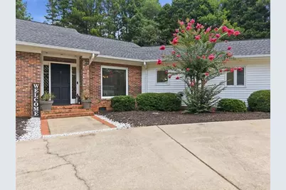 5235 Lanton Circle, Gainesville, GA 30504 - Photo 9