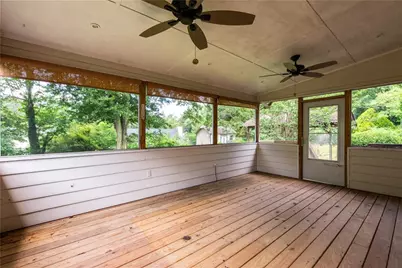 721 Dorsey Circle SW, Lilburn, GA 30047 - Photo 23