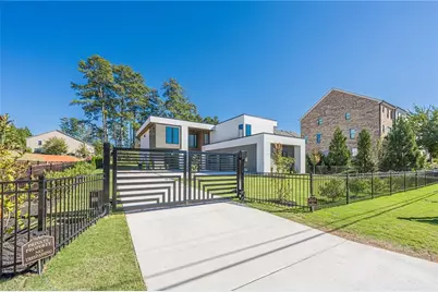 2753 Bell Drive SE, Smyrna, GA 30080 - Photo 3