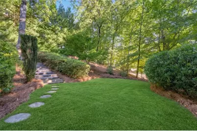 9055 Bedford Way, Suwanee, GA 30024 - Photo 49