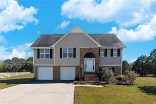 149 Kennedy Dr, Adairsville, GA 30103 - Photo 1