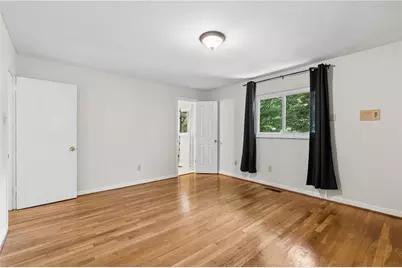 1744 Reindeer Drive NE, Atlanta, GA 30329 - Photo 11