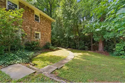 1744 Reindeer Drive NE, Atlanta, GA 30329 - Photo 29