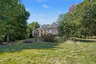 8290 Knollbrook Ln, McDonough, GA 30253 - Photo 3