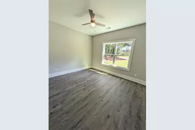 915 W Poplar Street, Griffin, GA 30224 - Photo 25