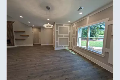 915 W Poplar Street, Griffin, GA 30224 - Photo 7