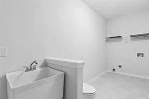 2410 Alexander Lake Dr SW, Marietta, GA 30064 - Photo 17