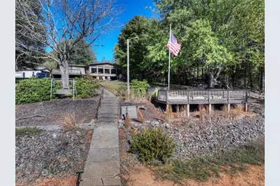 2410 Bellview Ln, Young Harris, GA 30582 - Photo 33