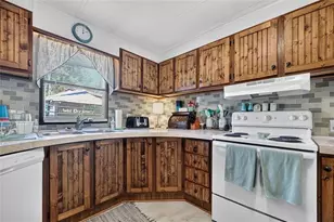 2410 Bellview Ln, Young Harris, GA 30582 - Photo 45