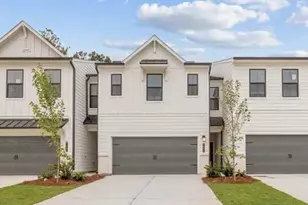 7251 Sherwood Square Dr, Flowery Branch, GA 30542 - Photo 1