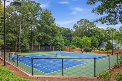 5350 Brooke Ridge Drive, Dunwoody, GA 30338 - Photo 25