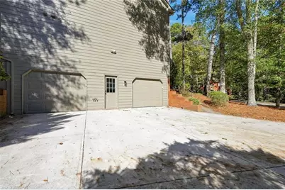 8020 Willow Tree Way, Alpharetta, GA 30005 - Photo 37
